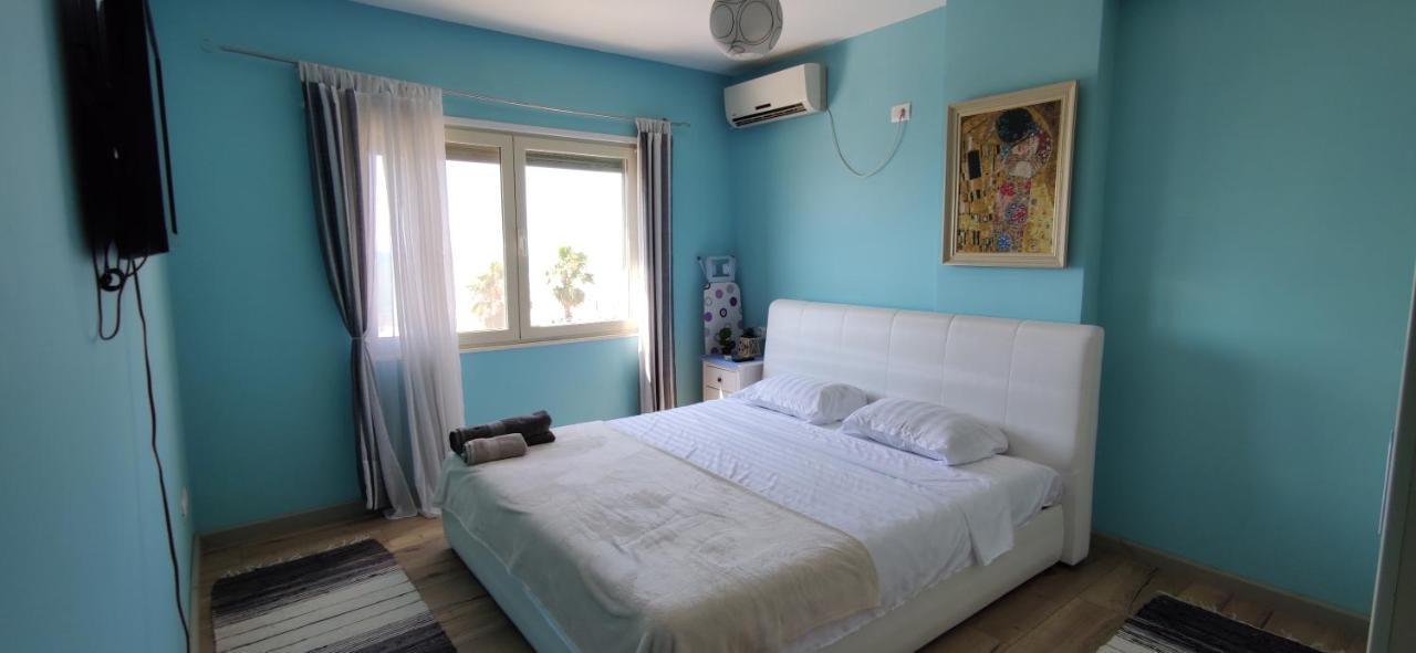 Luxury Beach Apartment In Qerret Golem  Exteriör bild